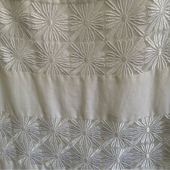 WHITE LINEN SLEEVELESS SHIFT SUMMER DRESS / DAISY MOTIF / LINED / VINTAGE / 2 - Picture 5 of 9